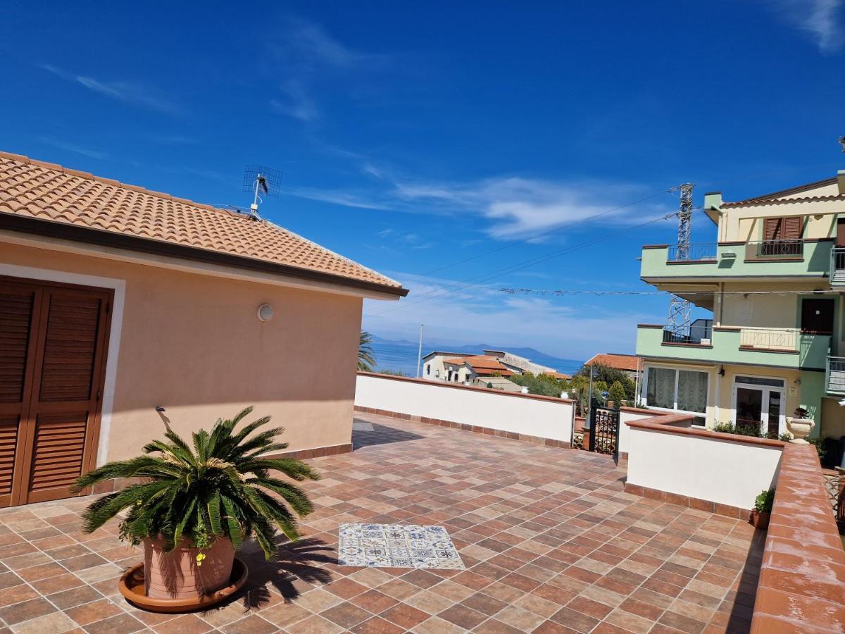 Villa Franci E Aurora House Capo dʼOrlando Exterior foto